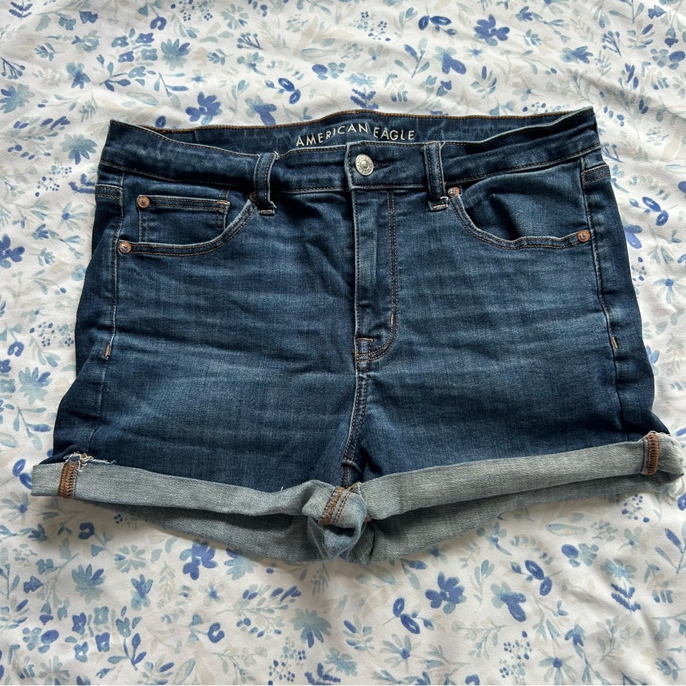 American Eagle Hi-Rise Shortie Stretch shorts